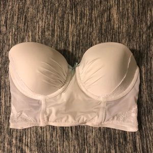 White strapless bra